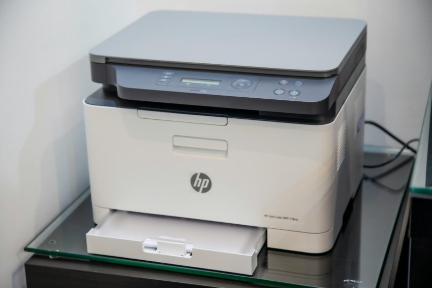 Mesin fotocopy multifungsi untuk kebutuhan kantor dan usaha di Semarang